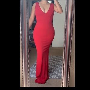 Long red dress***